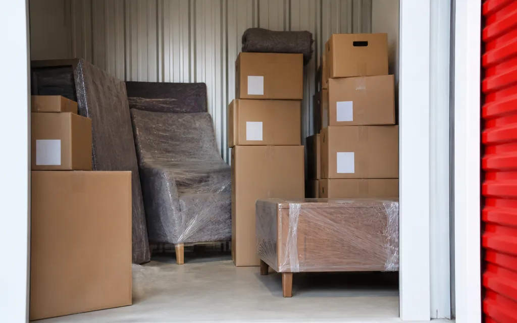 Vos meubles emballés et vos cartons rangés dans un box de stockage à Toulouse